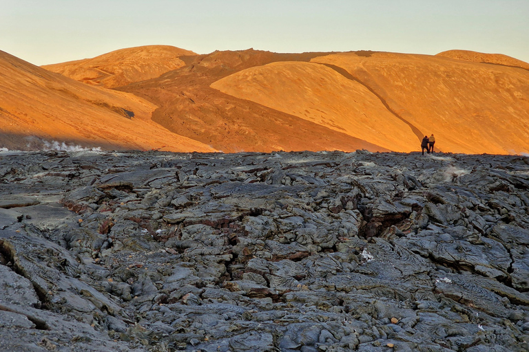 From Reykjavik: Volcanic Peninsula & Grindavik Minibus Tour