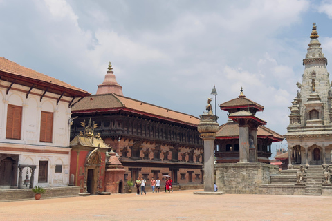 Katmandú: tour de 4 días de patrimonio y cultura con guíaKatmandú: tour de 4 días por el patrimonio y la cultura con guía