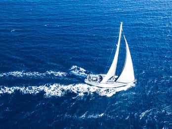 From Paros: Koufonisia & Naxos Sailing Cruise with Lunch