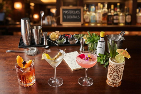 Barcelona: Private Cocktail-Making Class with Tapas