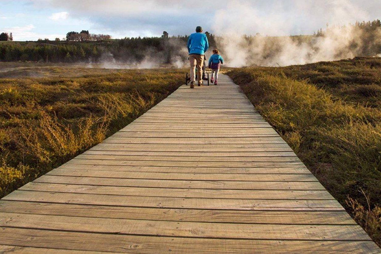From Auckland: Craters of the Moon, Taupo & Rapids Jet Tour
