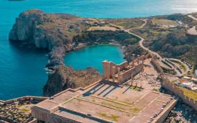 Rhodes: Lindos Bus Tour with Free Time to Explore