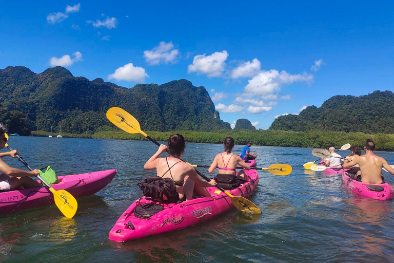 Krabi: Tidig fågel kajakäventyr vid Ao Thalane grupp av 10Krabi: Tidig fågelkajak vid Ao Thalane (grupp om högst 10 personer)