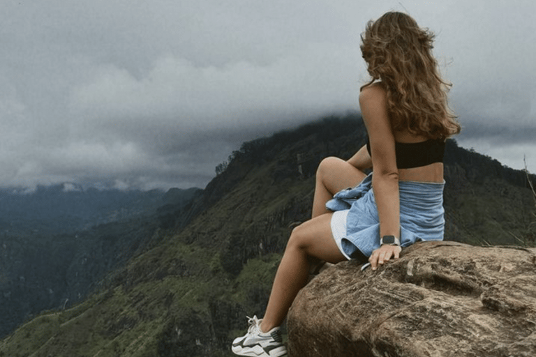 Desde Ella : Excursión al amanecer al Pequeño Pico Adams