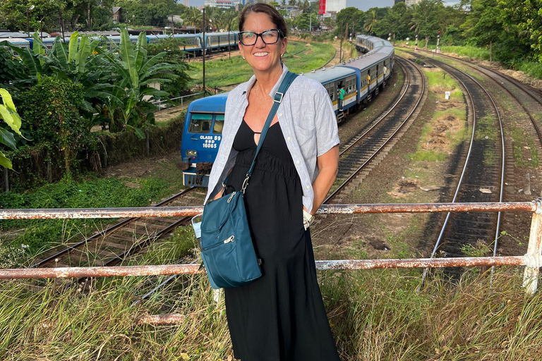 Colombo: Kandy Day Trip with Scenic Hill Country Train Ride