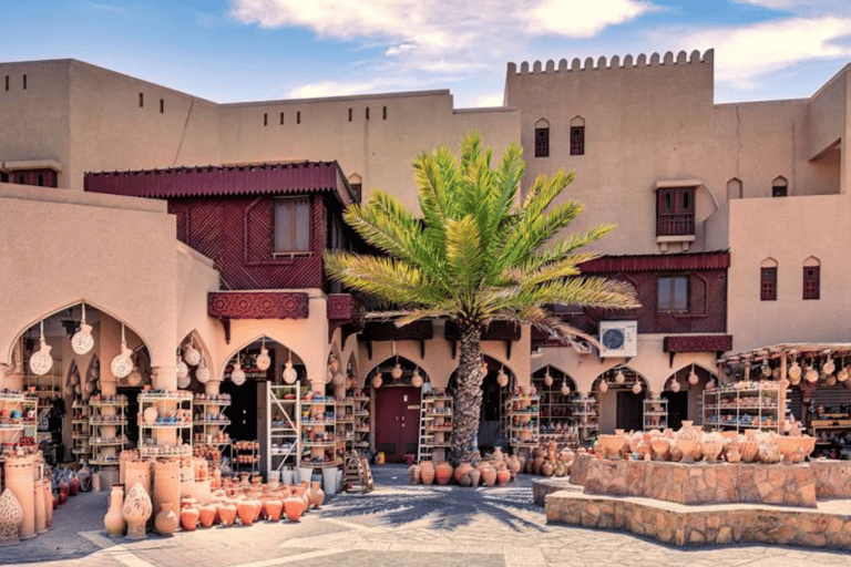 Visite d&#039;une jounée à Nizwa Souq, Castle &amp; Fort, Barakat Al Mouz