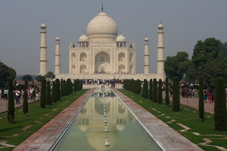 Tour Taj Mahal-Agra Fort &amp; Bazar con guida privata giapponeseTour guidato con macchina