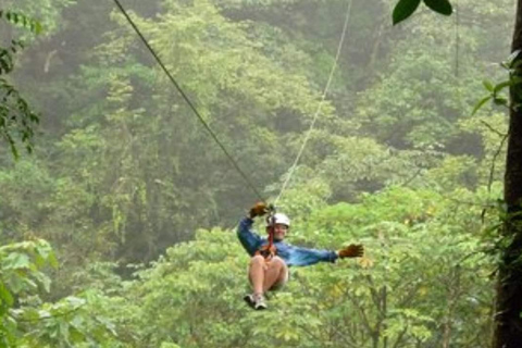 Puerto Plata: Zipline- en watervalavontuur met lunch