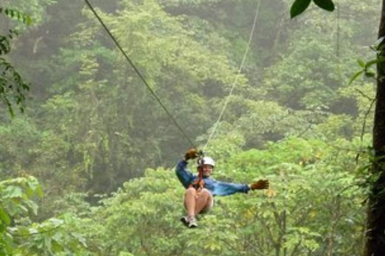 Puerto Plata: Zipline- en watervalavontuur met lunch