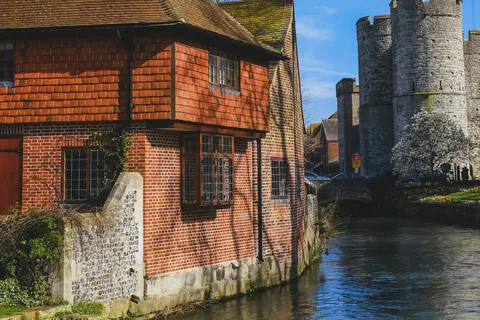 London to Leeds Castle and Canterbury Town Return