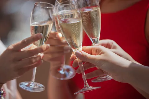 Varsóvia: Cruzeiro romântico com Prosecco – Aniversários e pedidos de casamento