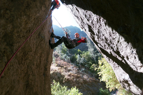 Insel Madeira: Canyoning Tour ModeratCanyoning Tour Madeira - Level 2 (Fortgeschrittene)