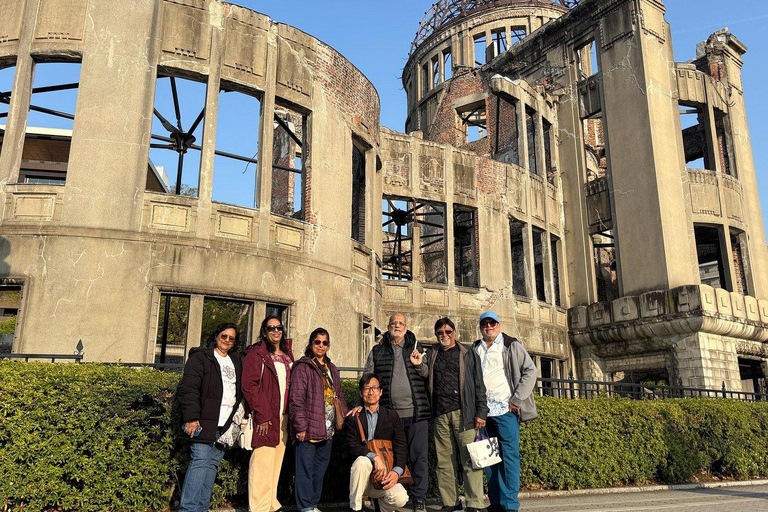 من أوساكا: رحلة يومية خاصة إلى هيروشيما بالقطار السريع