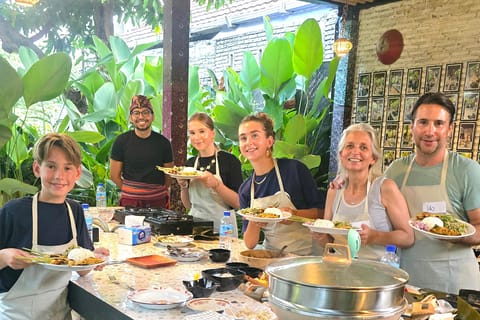 Lombok: Lombok Cooking Class by Mas Oppa