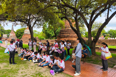 Ayutthaya Day Trip with Air condition Train & Tuk-Tuk Ride