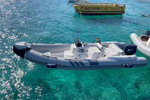 Sea taxi to Magawish island by speedboat