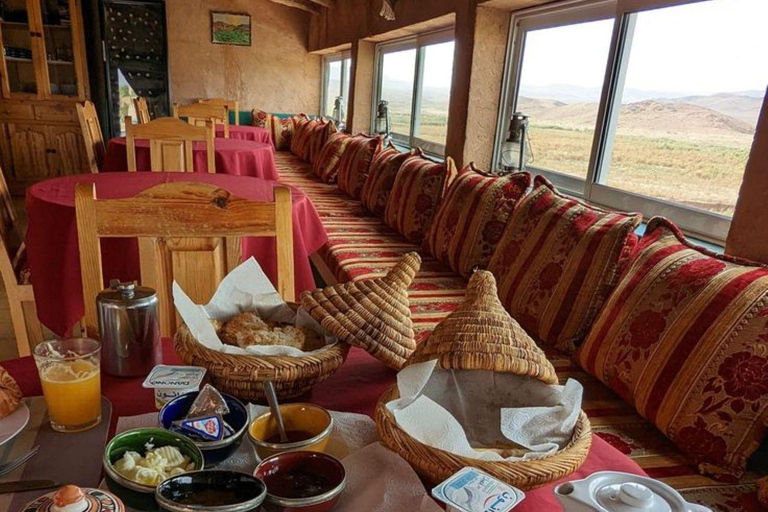 Mittagessen &amp; Schwimmen Kamelritt und Quadfahren in Agayaf