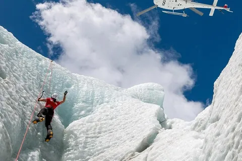Franz Josef: Glacier Ice Climb experience with Heli Transfer