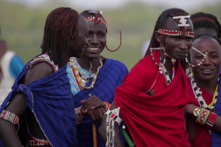 TOUR GIORNALIERO DI ESPERIENZA CULTURALE NEI VILLAGGI MASAI.TOUR DI UN GIORNO DELL&#039;ESPERIENZA CULTURALE DEL VILLAGGIO MASAI.
