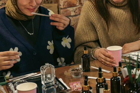 Istanbul: Laboratorio di creazione di profumi con vista sul Bosforo