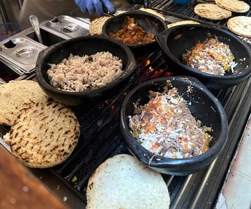 Een nacht in Medellín: gastronomische en barrondleiding in El Poblado!