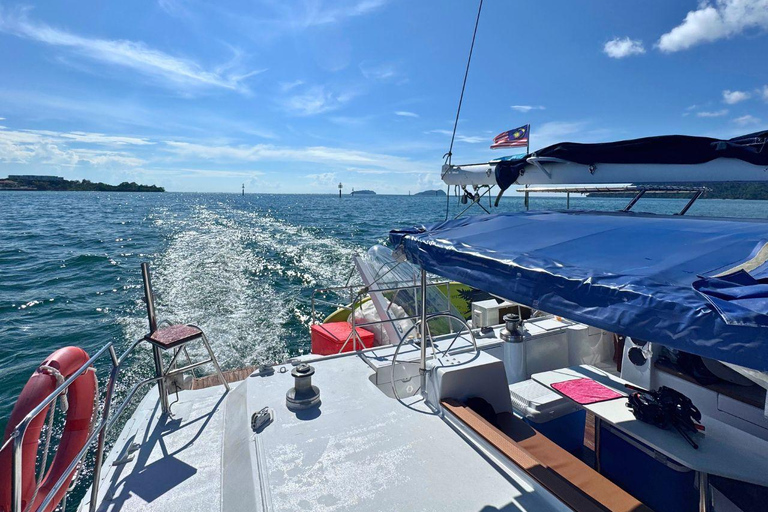 Kota Kinabalu: Catamaran Snorkel & Sailing Tour with Meal Catamaran Afternoon Session