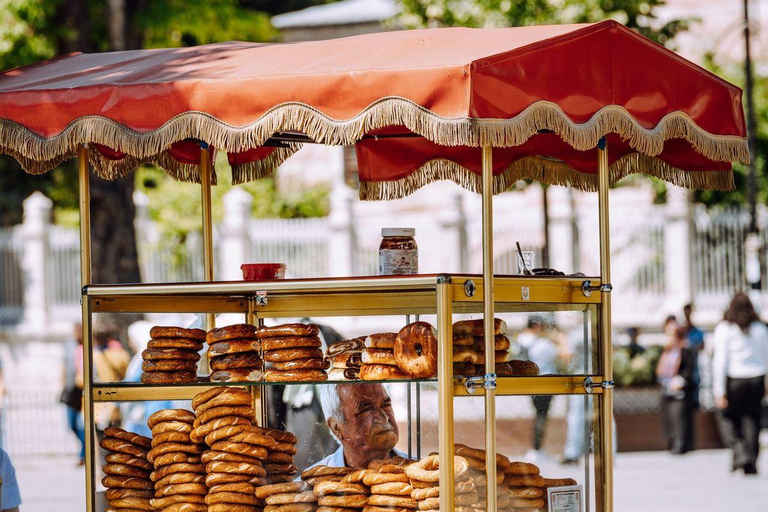 Istanbul: Guided Food Walking Tour with Tastings