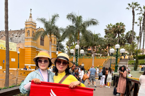 Lima: Private Tour of Barranco, La Herradura, and the Pachacámac Sanctuary