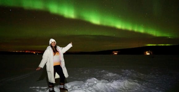 Rovaniemi: Aurora Hunting Photography Tour mit Barbeque