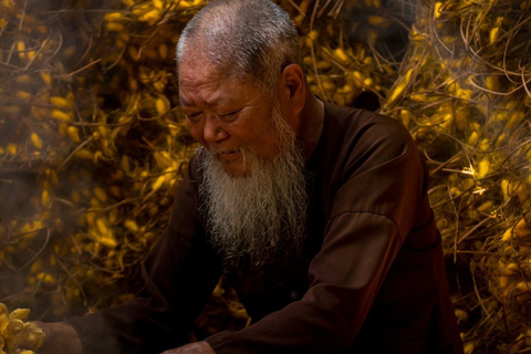Hanoi: Incense Village, Hat Craft or Lang Pagoda SMALL GROUP Morning: Hat Village & Stunning Incense Village +SMALL GROUP
