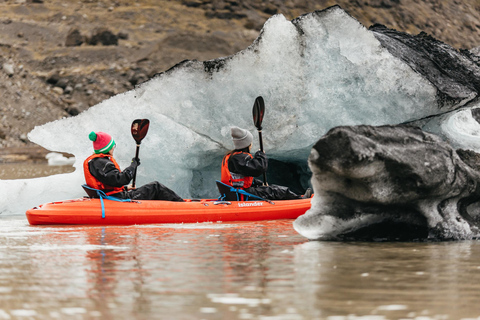 Sólheimajökull: Kajaktocht met gids op de gletsjerlagune