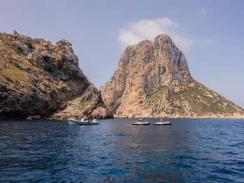EXCURSIÓN EN MOTO ACUÁTICA A ES VEDRA IBIZA DESDE SANT ANTONI