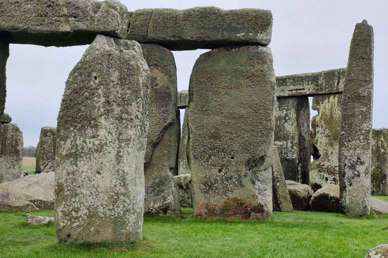 Stonehenge & Sacred Land Guided Driving Tour Per person