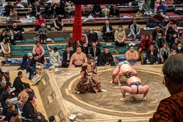 Tokyo: Sumo Tour with Match Entry Ticket C-class seat