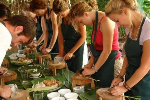 Da Nang: Aula de culinária vegetariana com Janny