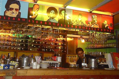 Cartagena: Tour privado pelos bares de salsa com guiaCartagena: Tour privado por bares de salsa com guia