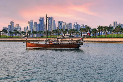 Doha Stadtrundfahrt mit traditioneller arabischer Mahlzeit