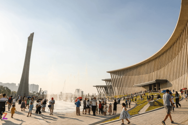 هانوي: متحف التاريخ العسكري والمعالم التاريخيةمتحف التاريخ العسكري + ساحة با دينه