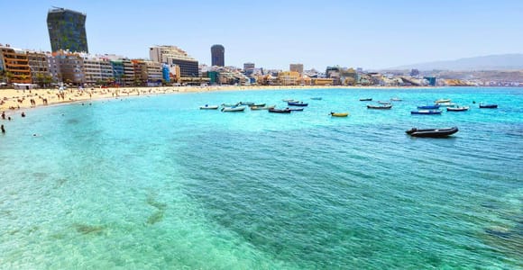 Las Palmas: City Highlights Guided Tour with Pickup