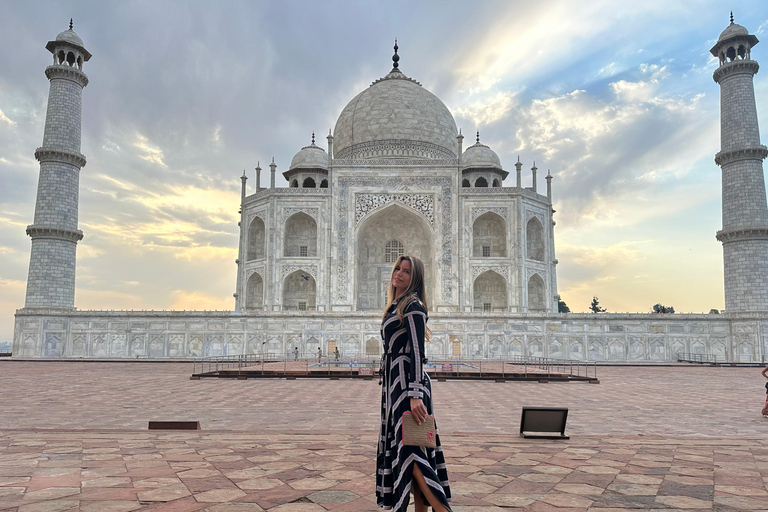 Skip the line entry tickets with great photos.