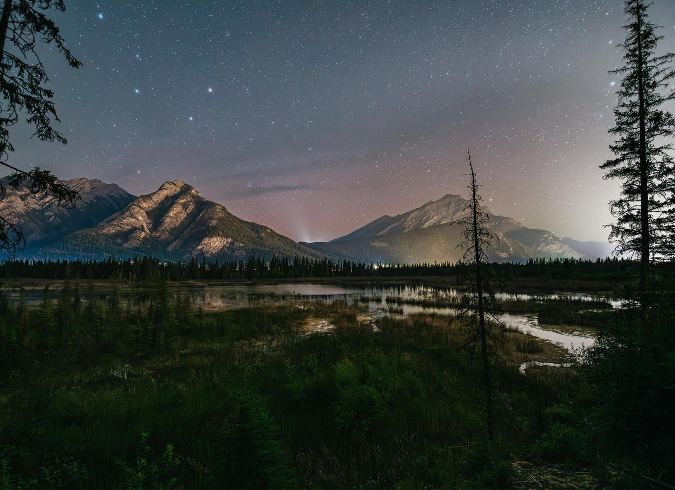 Banff: Aftenvandring med solnedgang og stjerner