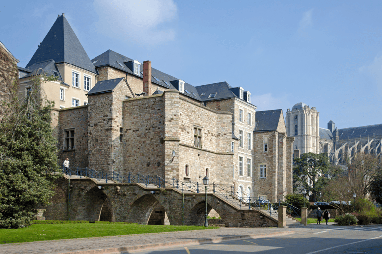 Le Mans gourmet food walking tour Discover Sarthe's flavors