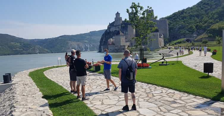 Desde Belgrado: tour de la fortaleza de Golubac y la garganta Puertas de Hierro