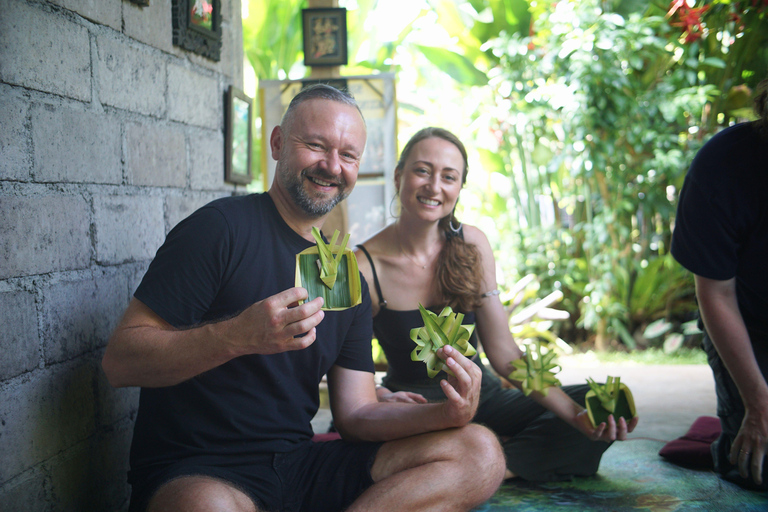 Balinese Offering Making, Meditation & Purification in Ubud