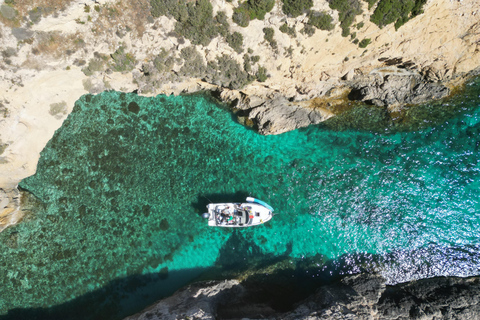 Prywatny rejs wycieczkowy: Odkryj Błękitną i Kryształową Lagunę Comino