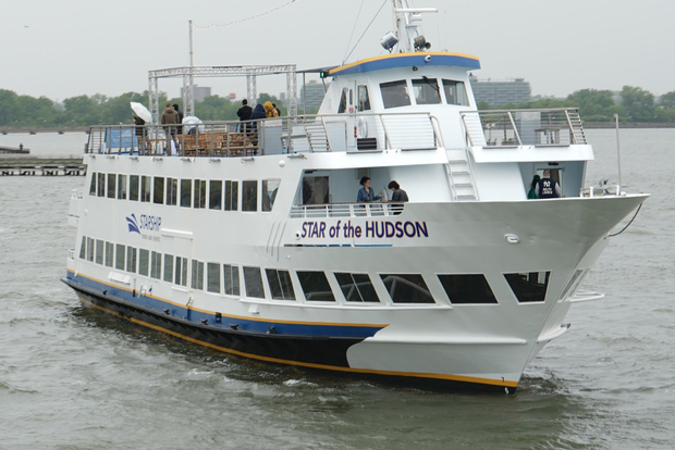 NYC: Starship Landmark 90 Minute Sightseeing Cruise