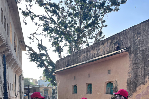 Jaipur: Amer City Heritage Walking Tour with Breakfast