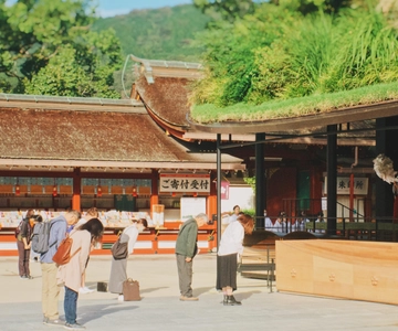 Fukuoka Tren turu ile Dazaifu Sabah Arınma Ritüeli