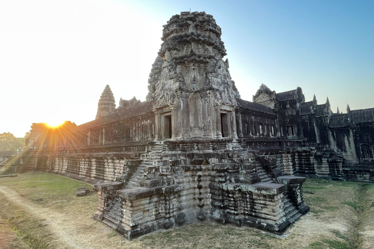 Visite en petit groupe au lever du soleil sur Angkor Wat à Siem Reap