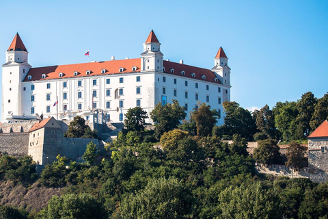 From Vienna: Budapest and Bratislava Guided Photography TourGroup Tour